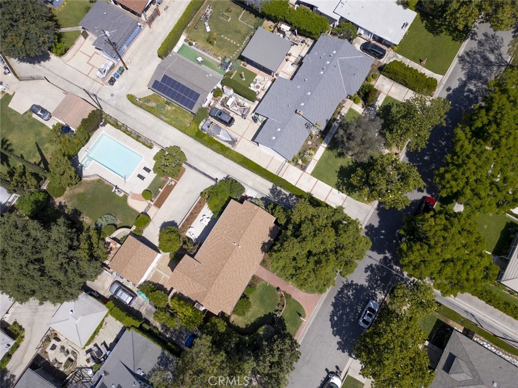 515 N Vista Bonita Avenue