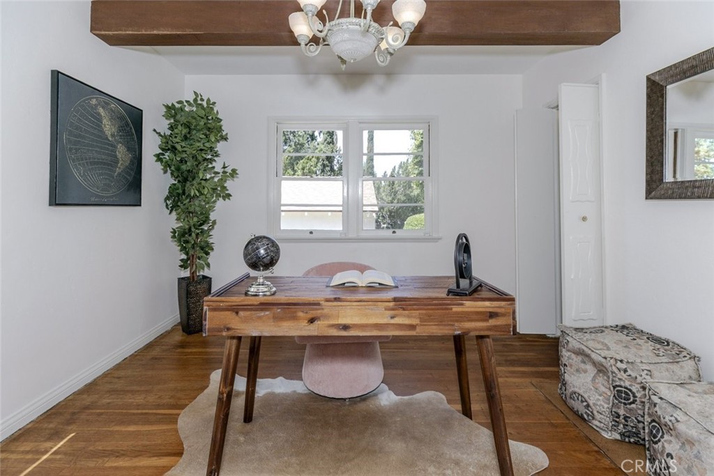 515 N Vista Bonita Avenue