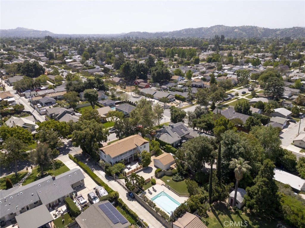 515 N Vista Bonita Avenue
