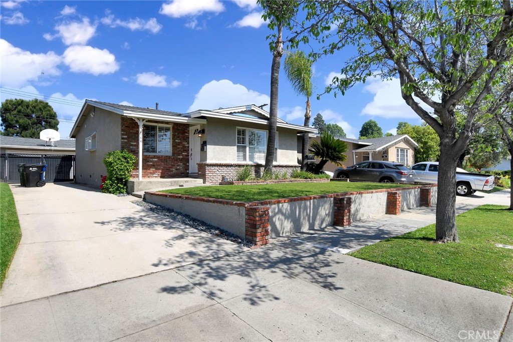744 Caballo Avenue