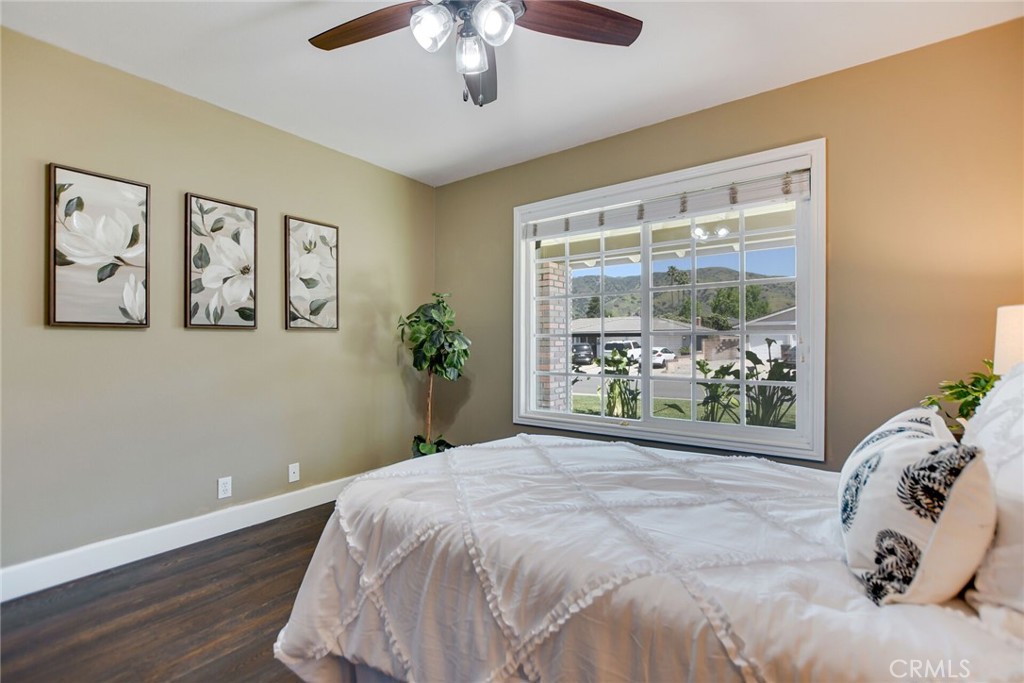 1298 Oak Ridge Drive
