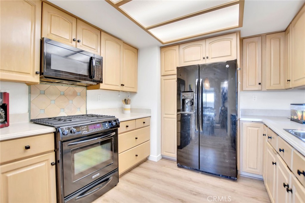 8866 Tulare Drive 301C