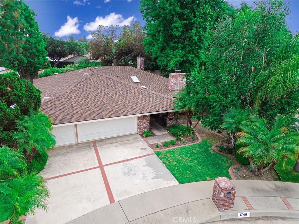 1740 Branch Oak Drive