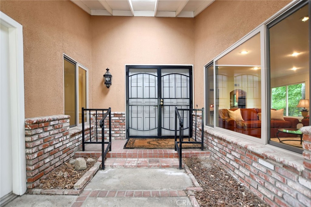 1740 Branch Oak Drive