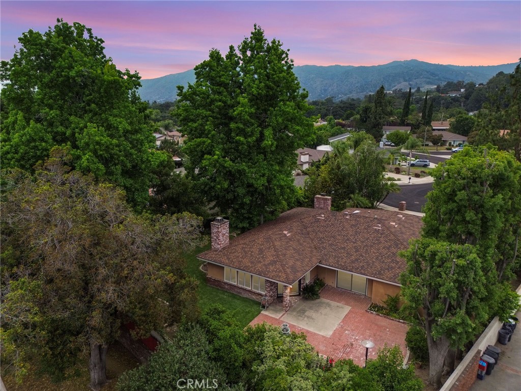 1740 Branch Oak Drive