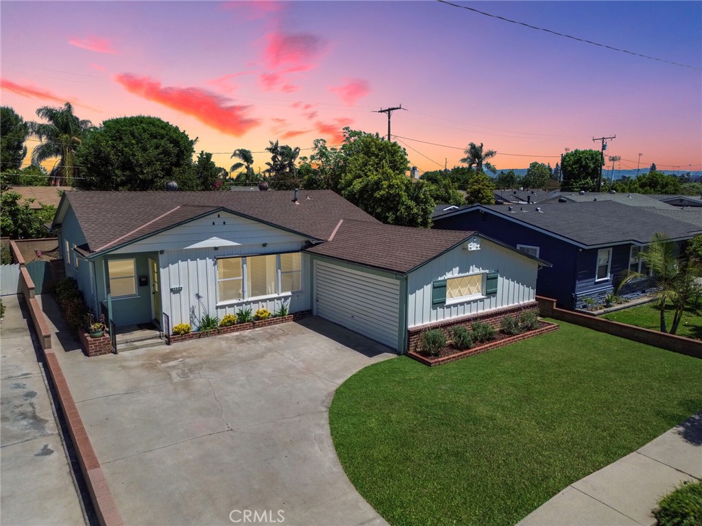 4554 Darlow Avenue