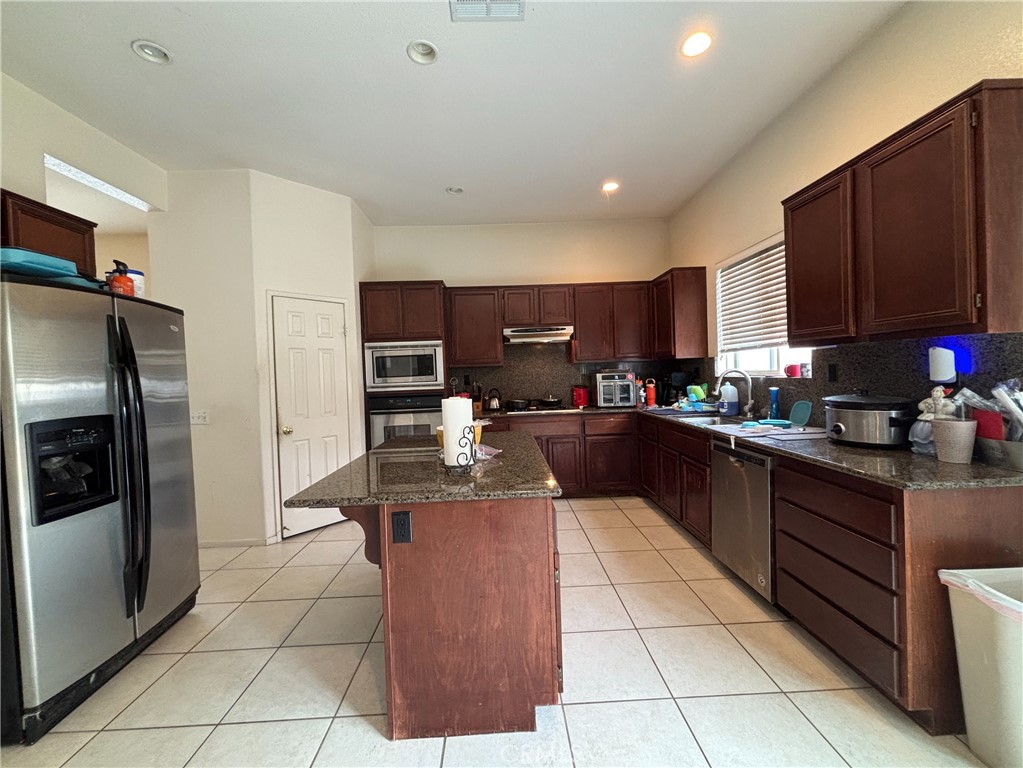 16440 Quarter Horse Road