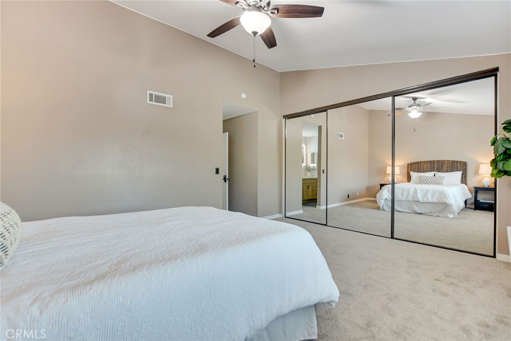 821 S Cerritos Avenue 18