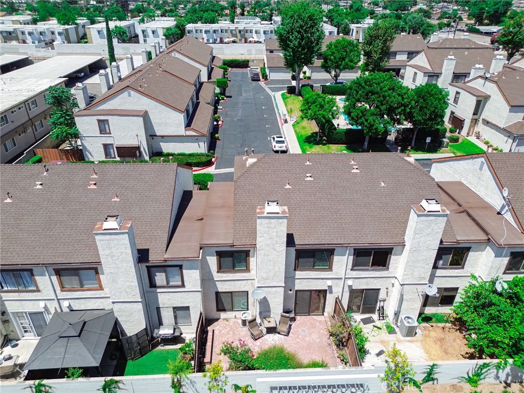 821 S Cerritos Avenue 18