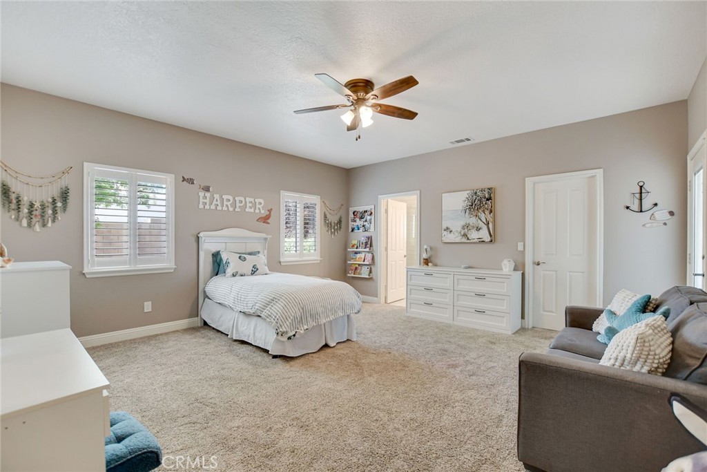 6980 Oak View Court