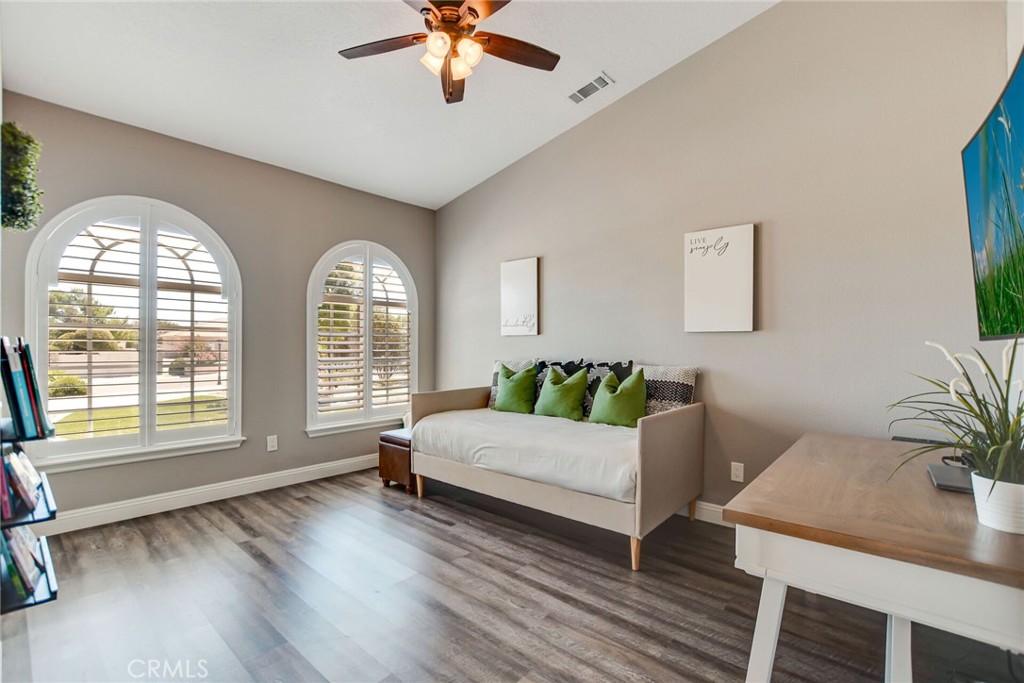 6980 Oak View Court