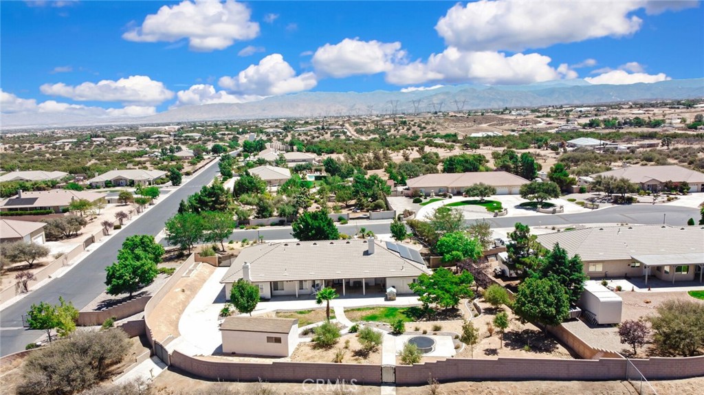 6980 Oak View Court