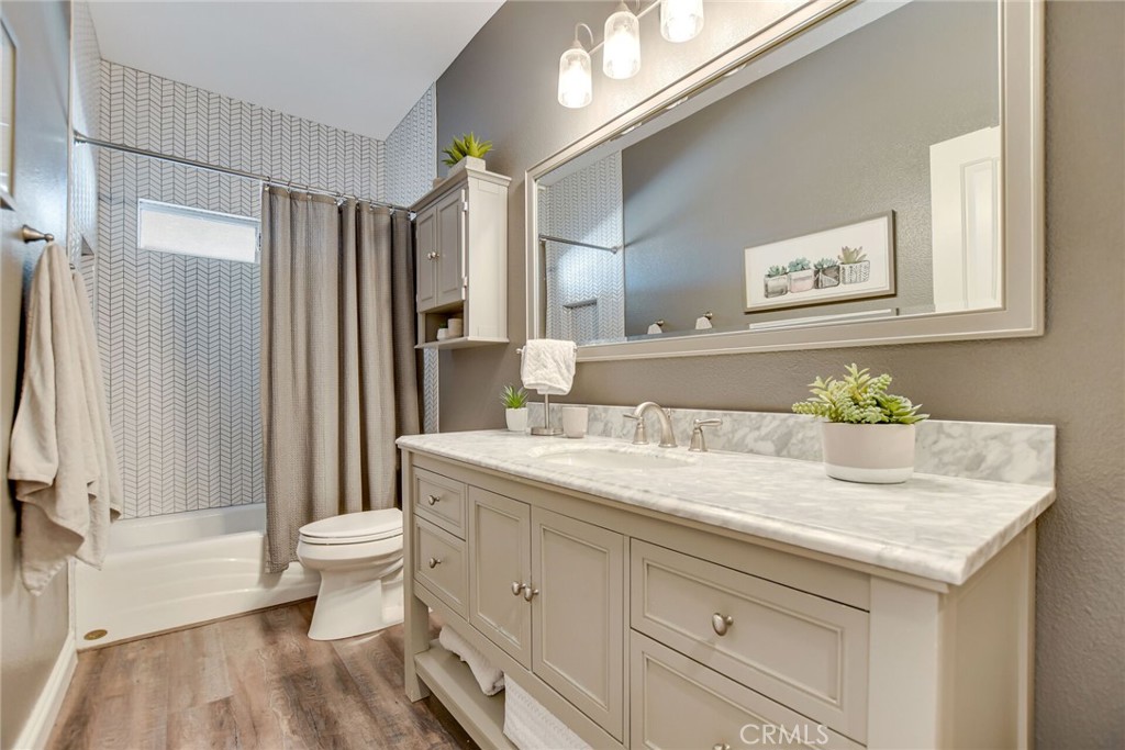 6980 Oak View Court