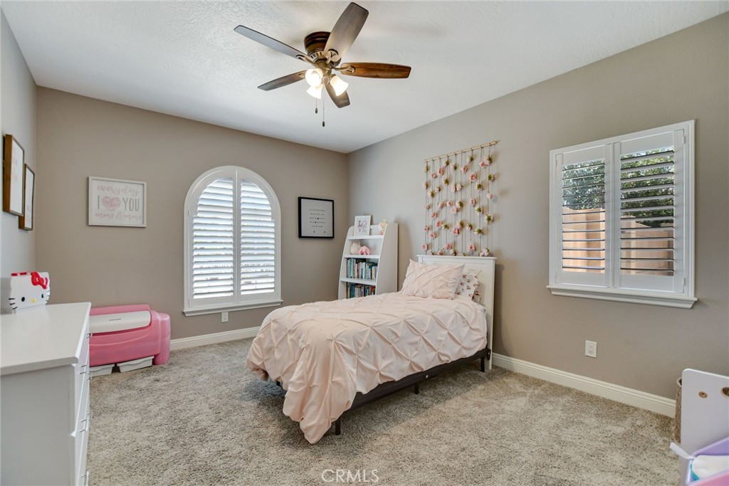 6980 Oak View Court