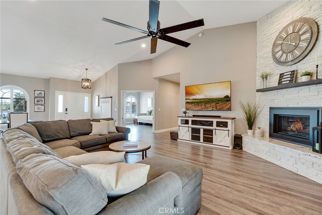 6980 Oak View Court
