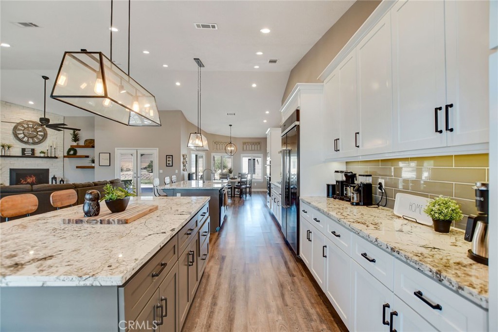 6980 Oak View Court