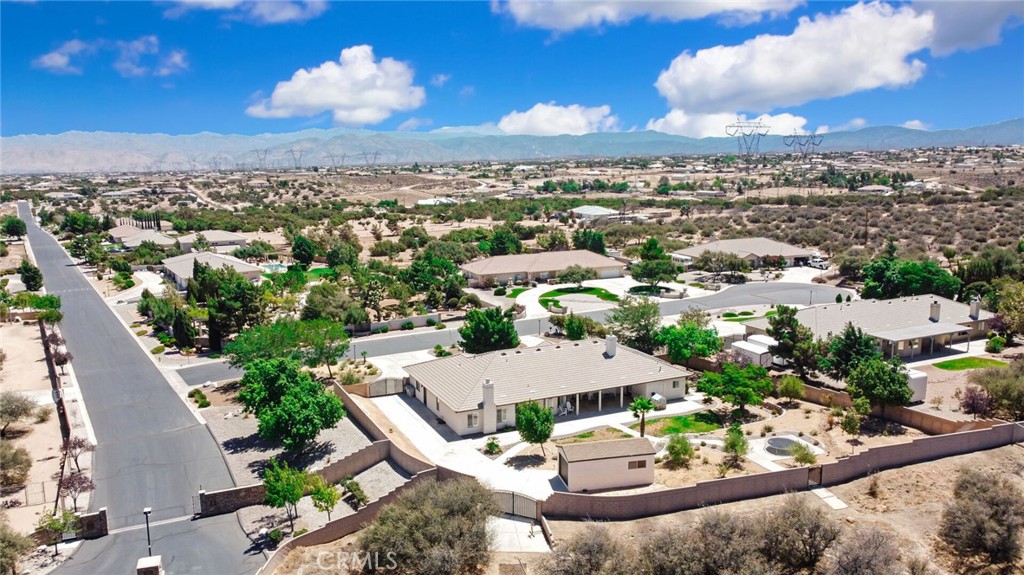 6980 Oak View Court