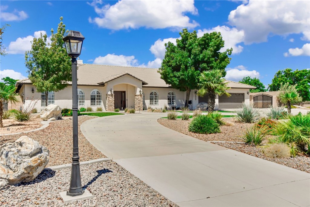 6980 Oak View Court