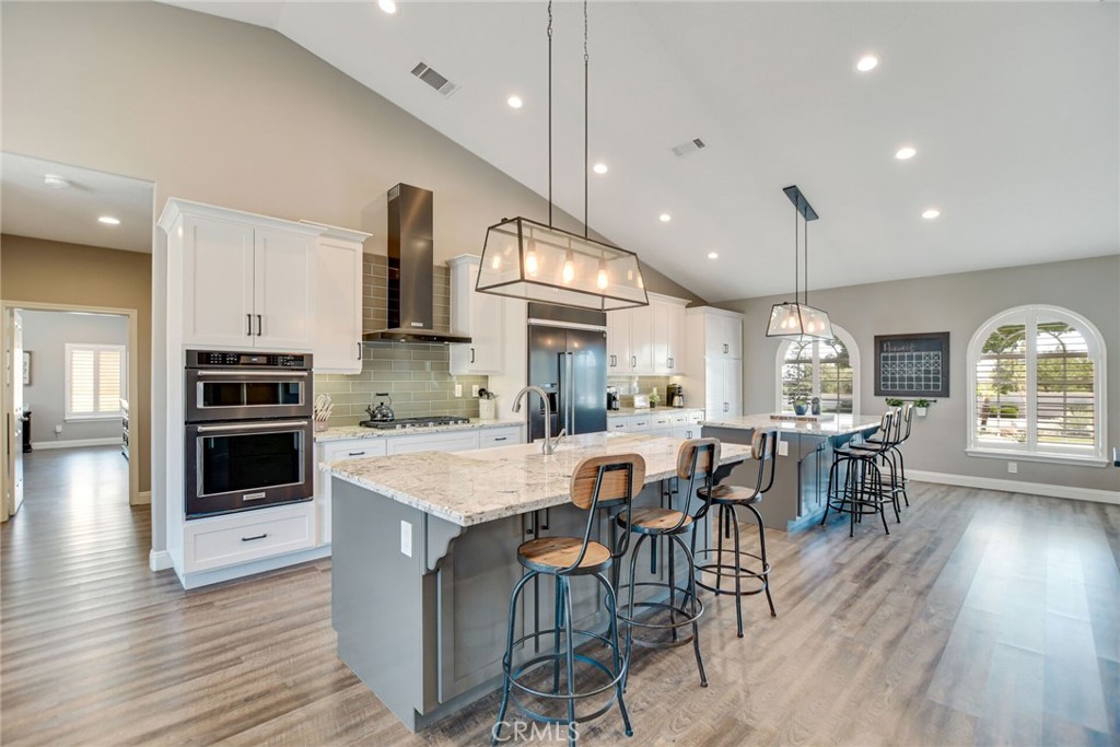 6980 Oak View Court