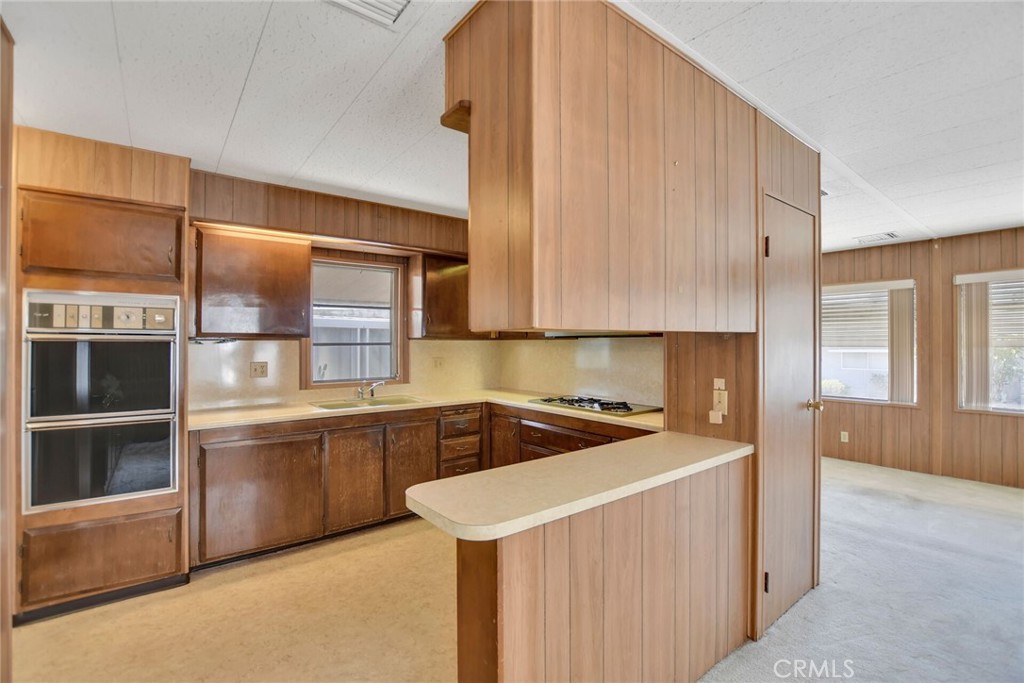 840 Foothill Blvd. 99