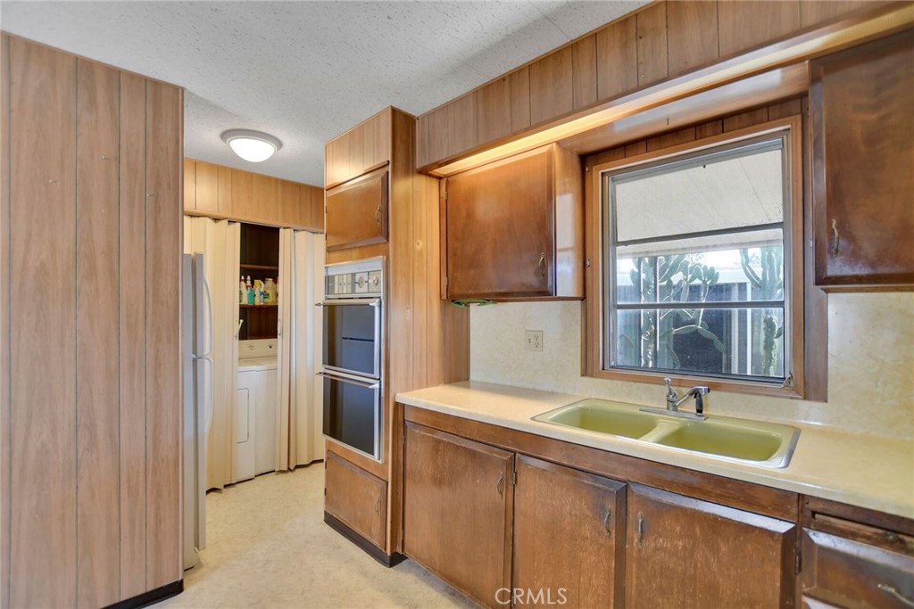 840 Foothill Blvd. 99