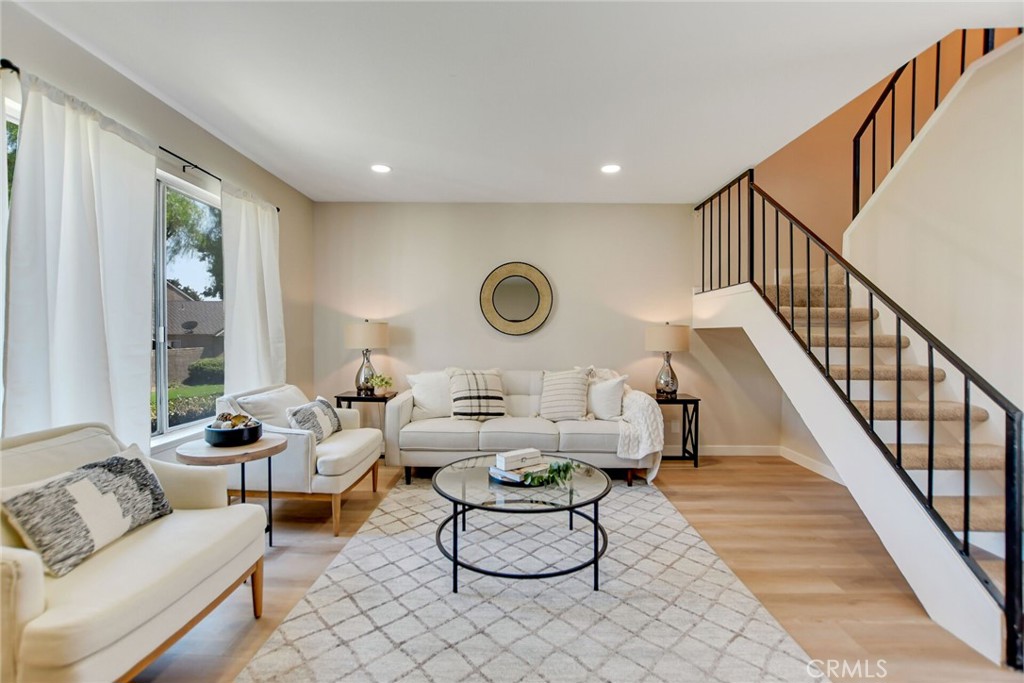 3810 Abbey Way
