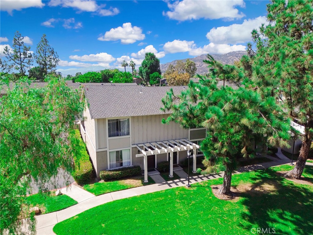 3810 Abbey Way
