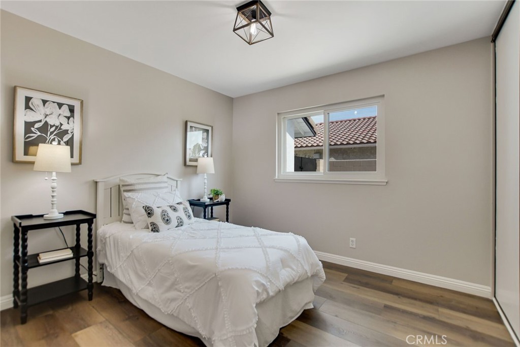 1132 E Plymouth Street