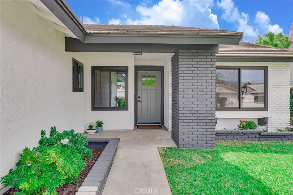 1132 E Plymouth Street