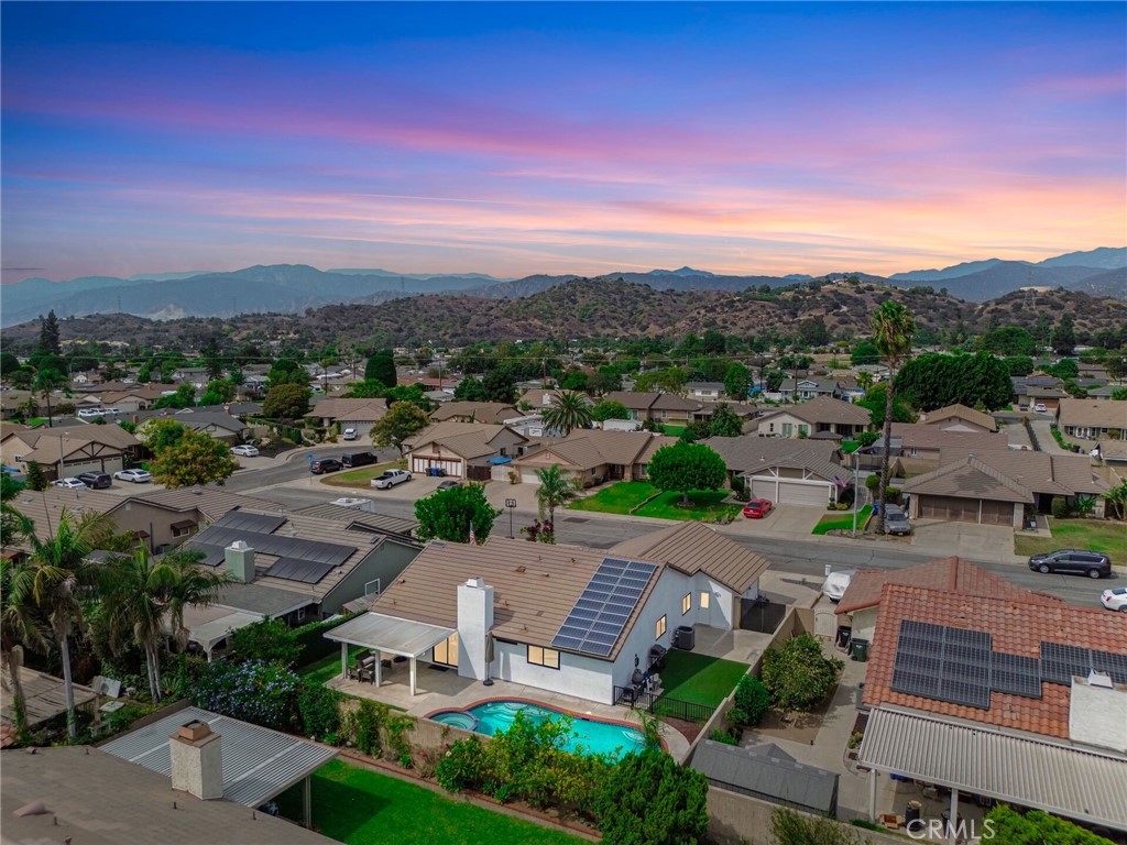 1132 E Plymouth Street