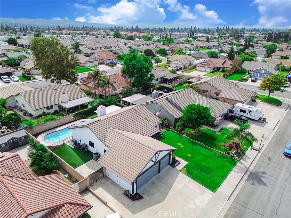 1132 E Plymouth Street