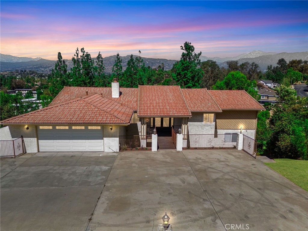 770 S Tonopah Court