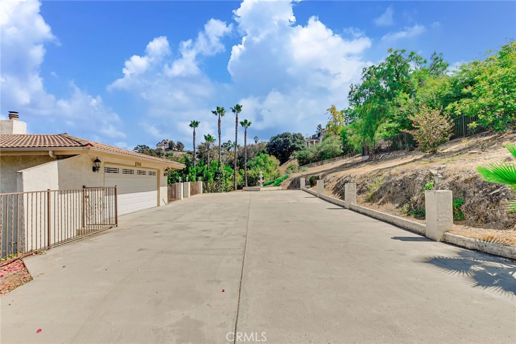770 S Tonopah Court