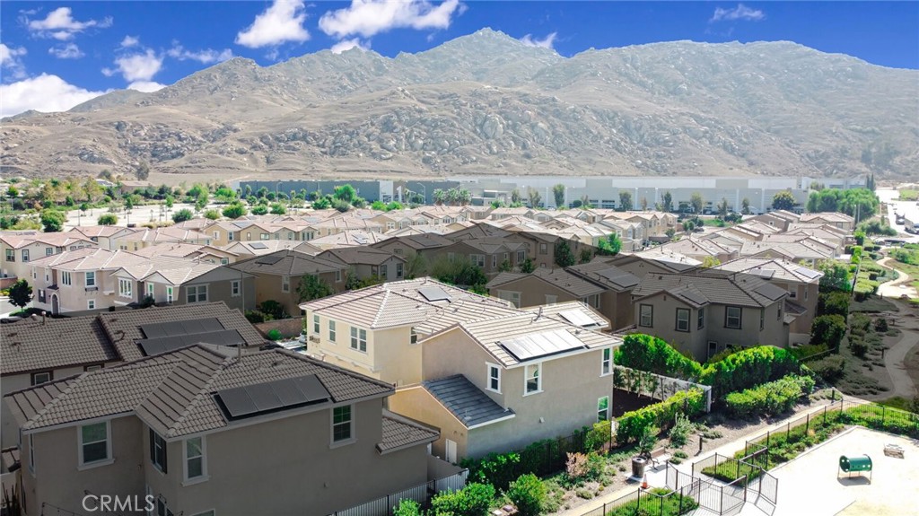 7891 Griffith Peak Street