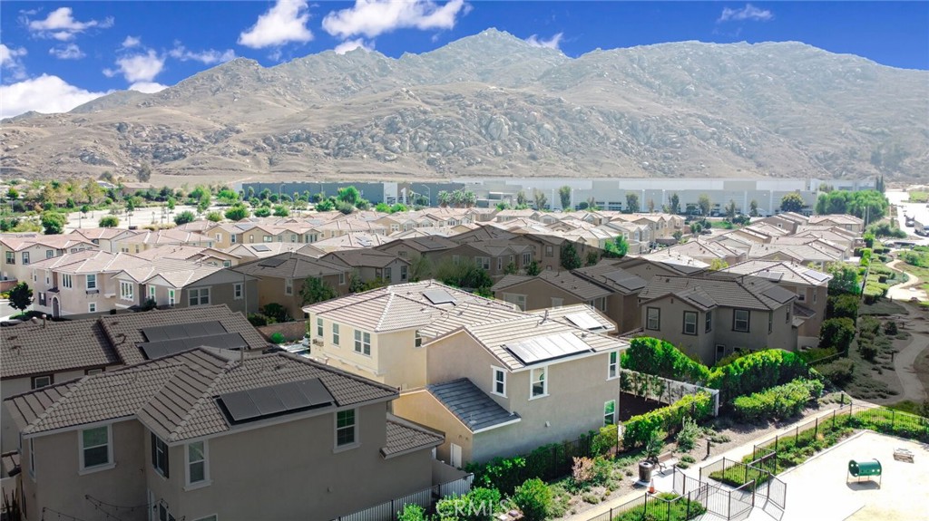 7891 Griffith Peak Street