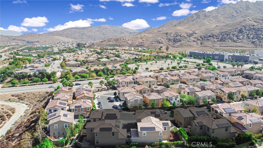 7891 Griffith Peak Street