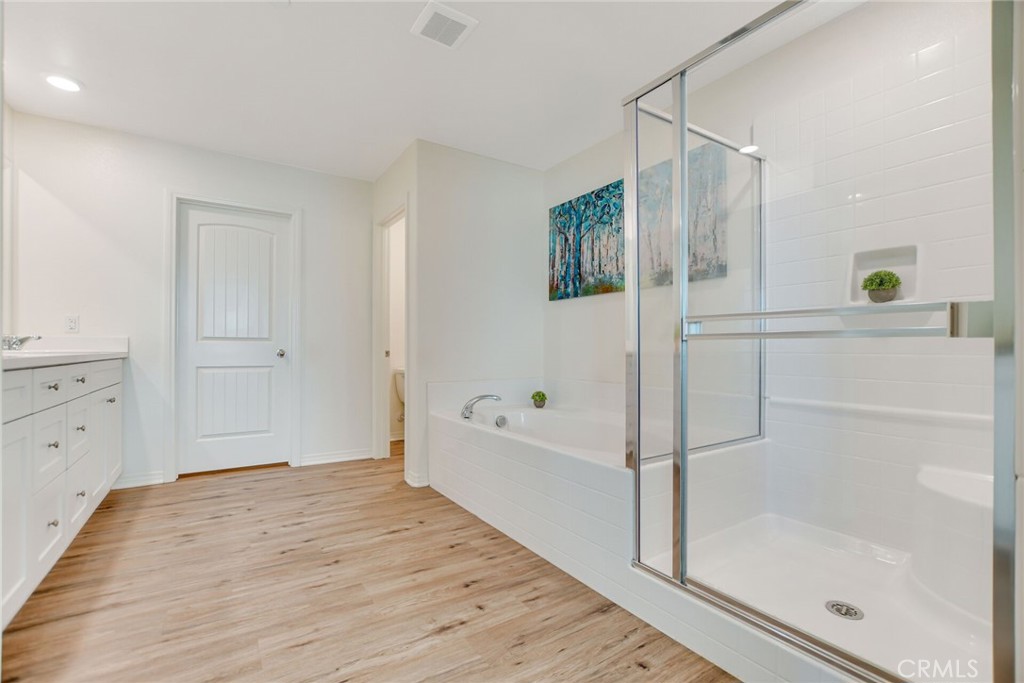 7891 Griffith Peak Street