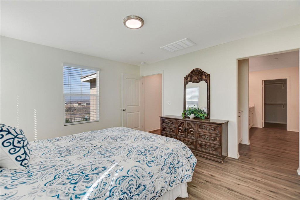 7891 Griffith Peak Street