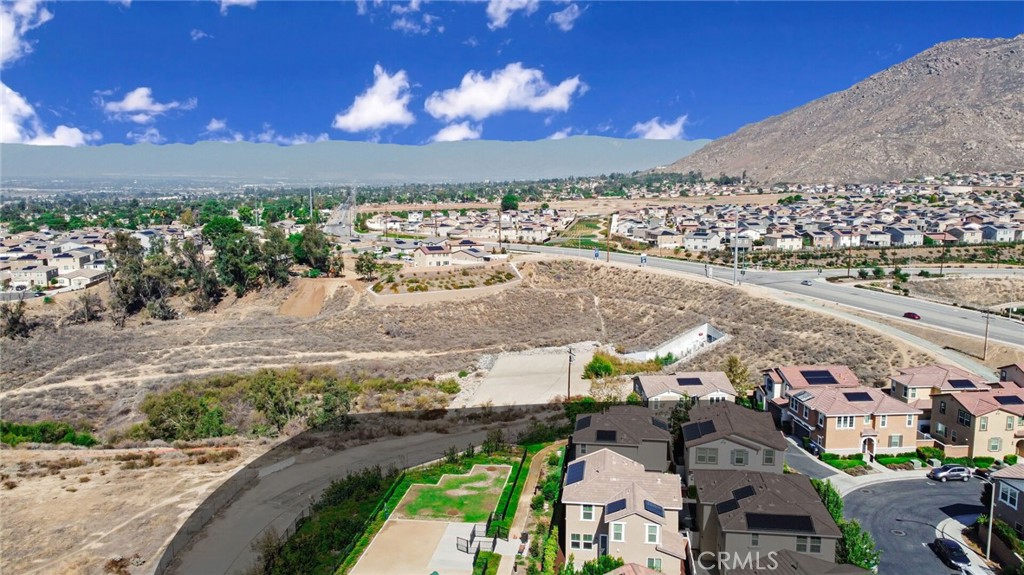 7891 Griffith Peak Street