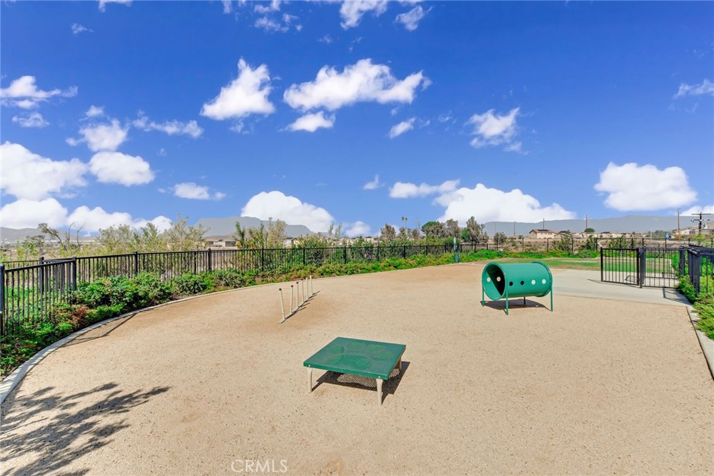 7891 Griffith Peak Street