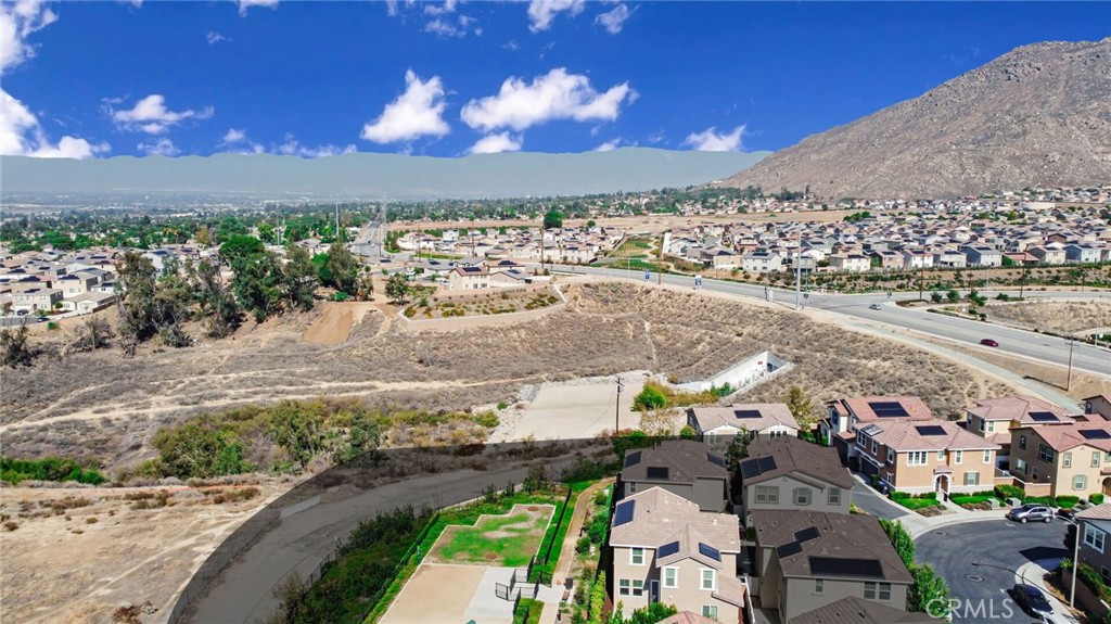 7891 Griffith Peak Street