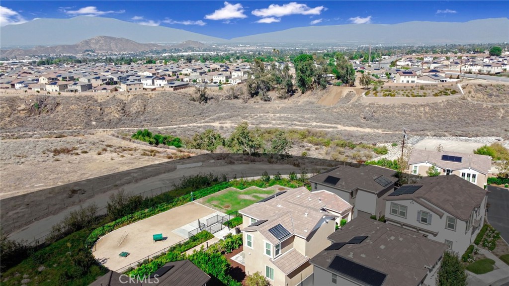 7891 Griffith Peak Street