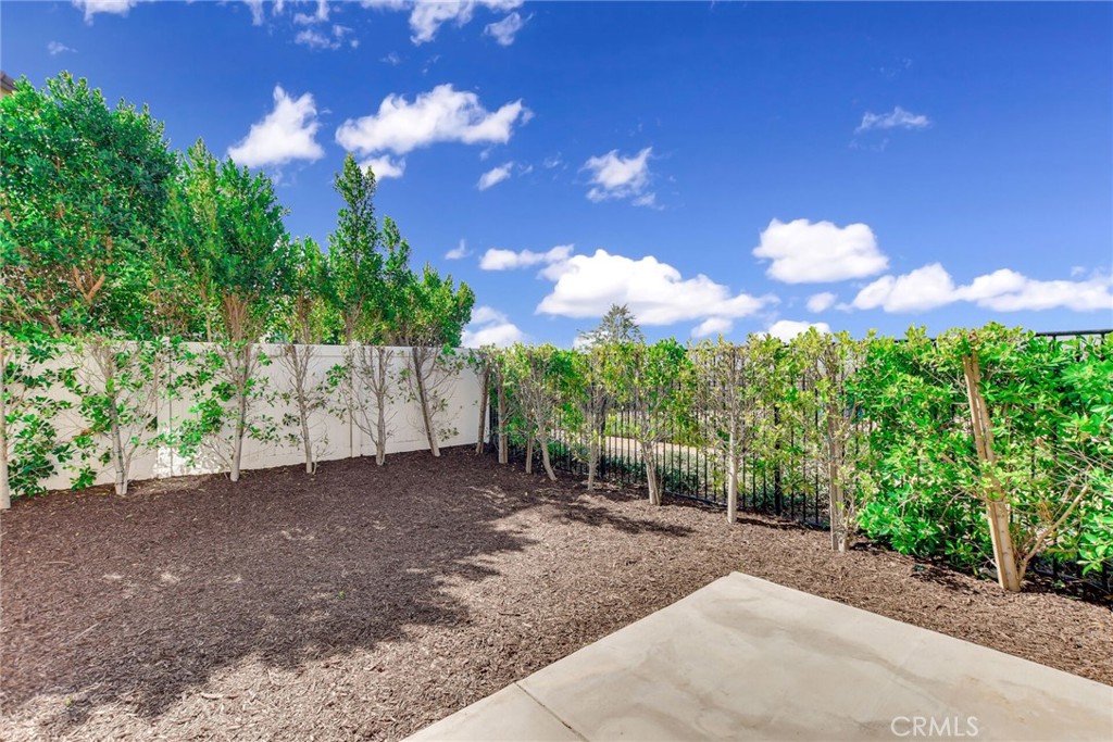 7891 Griffith Peak Street