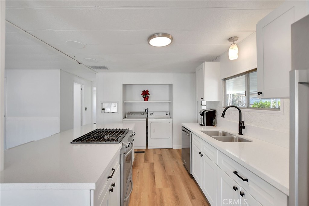 840 Foothill Boulevard 27