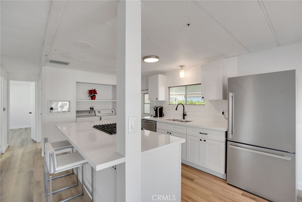 840 Foothill Boulevard 27