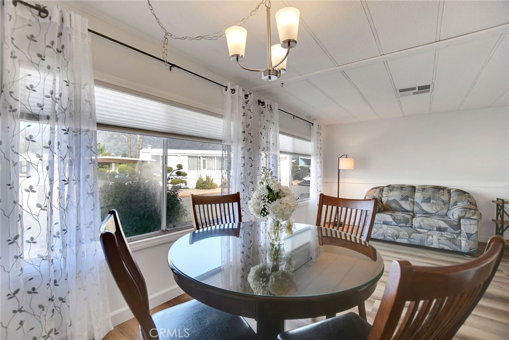 840 Foothill Boulevard 27