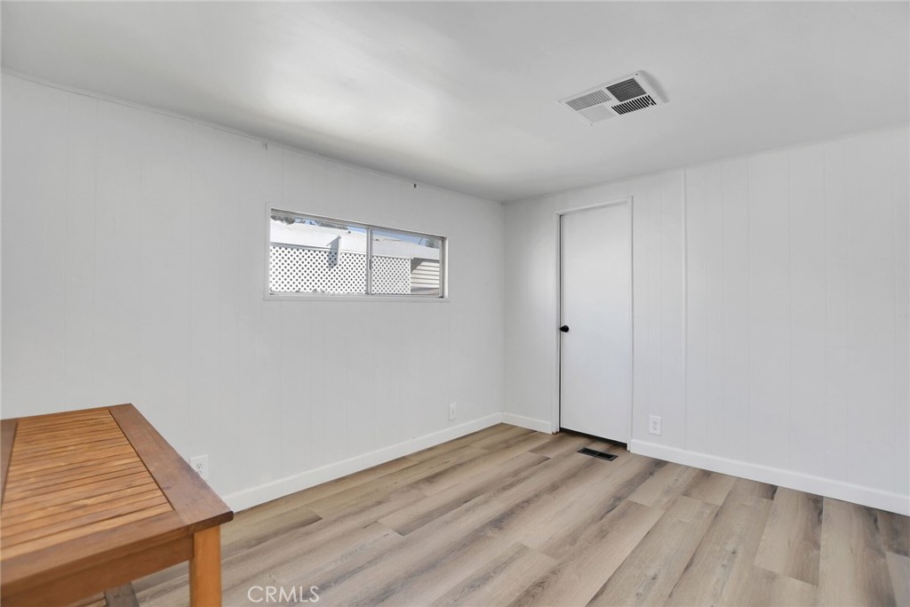 840 Foothill Boulevard 27