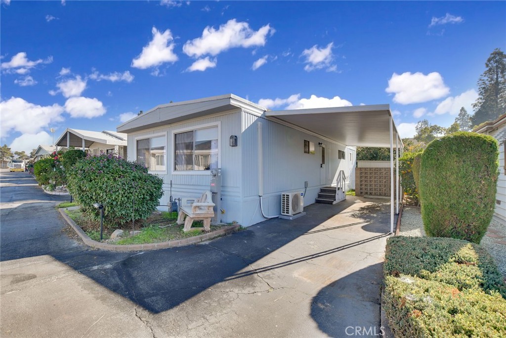 840 Foothill Boulevard 27