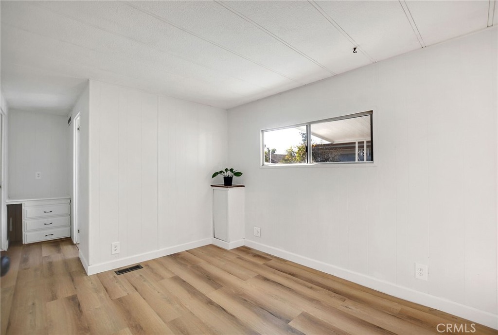 840 Foothill Boulevard 27