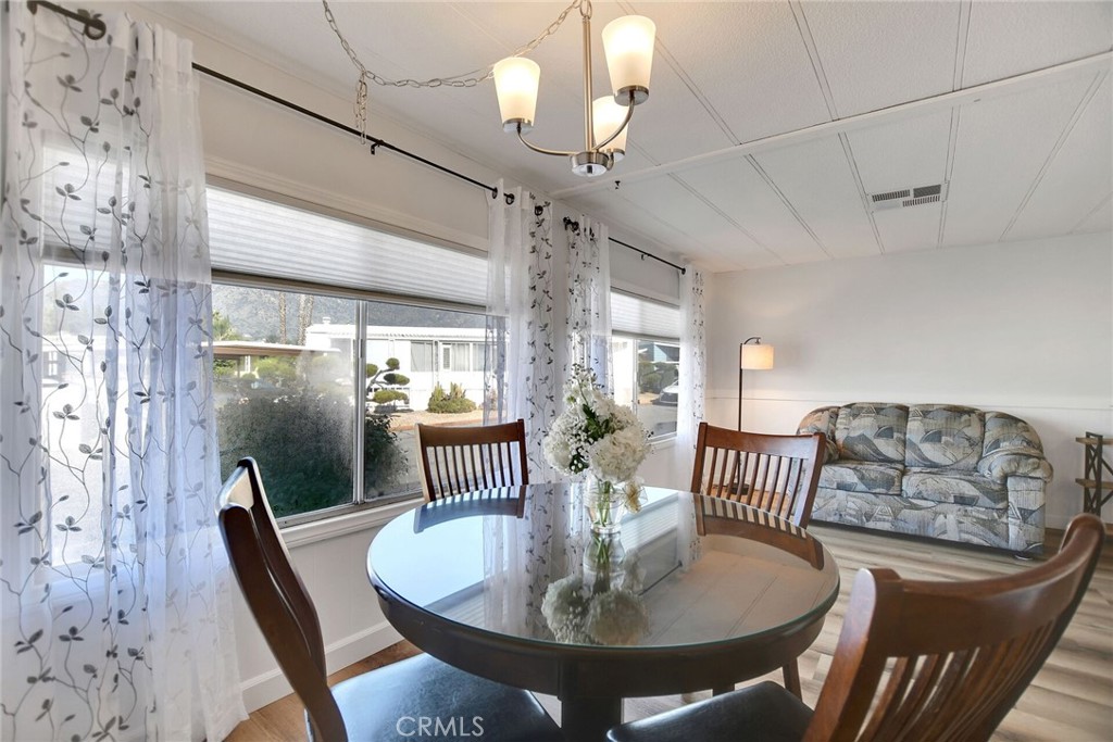 840 Foothill Boulevard 27